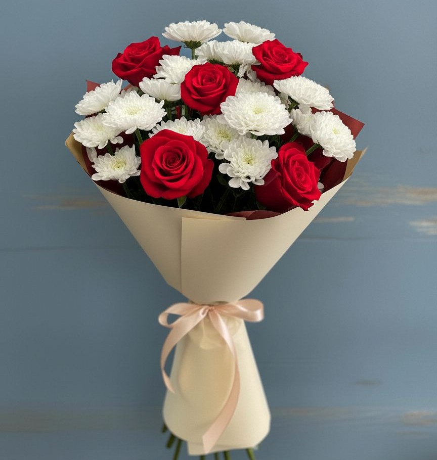 Букет цветов из: Розы и Хризантемы в Краснофлотском