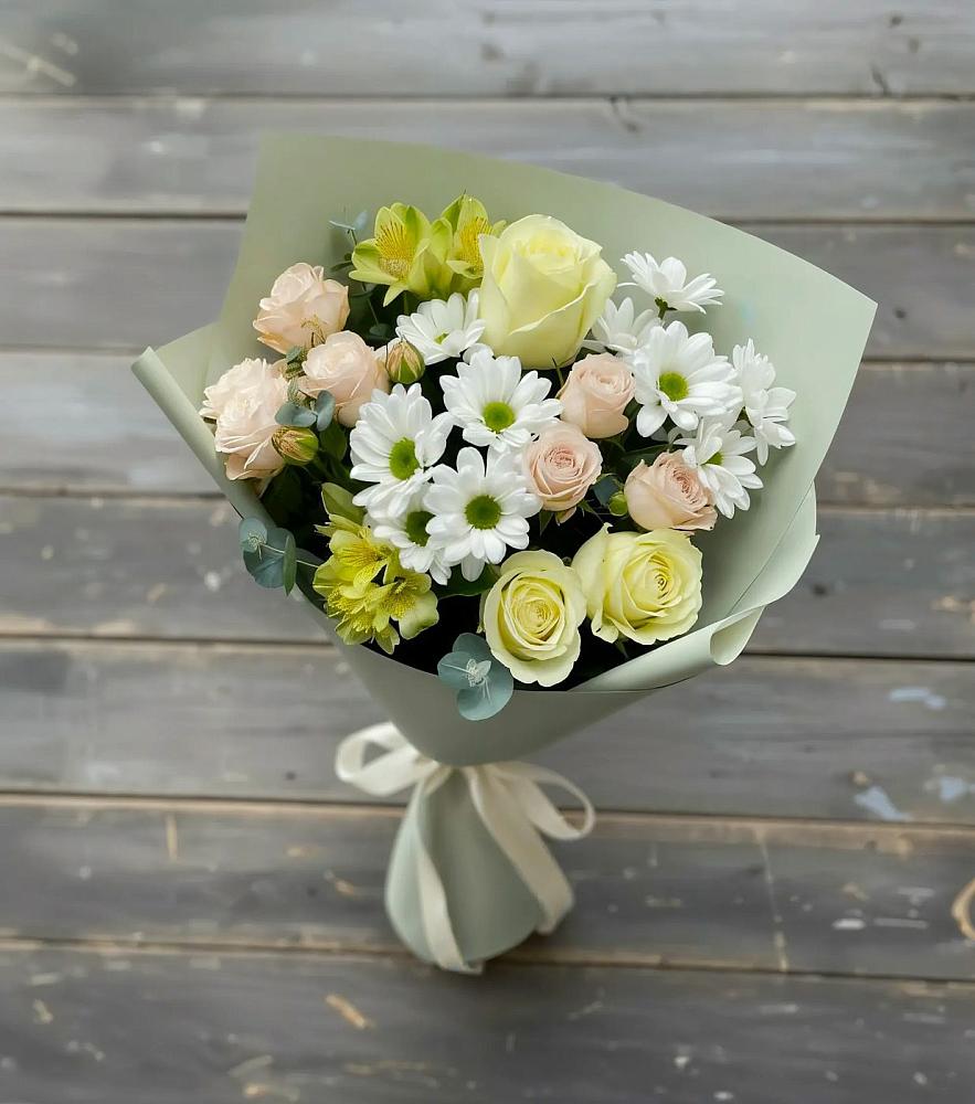 Букет цветов из: Альстромерии, Розы и Хризантемы в Краснофлотском