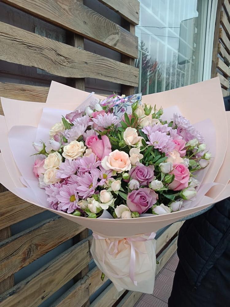 Букет цветов из: Розы и Хризантемы в Краснофлотском