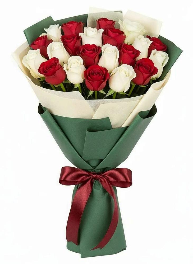 Букет Микс из красных и белых роз в Краснофлотском