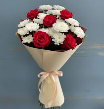 Букет цветов из:  Розы и Хризантемы в Краснофлотском