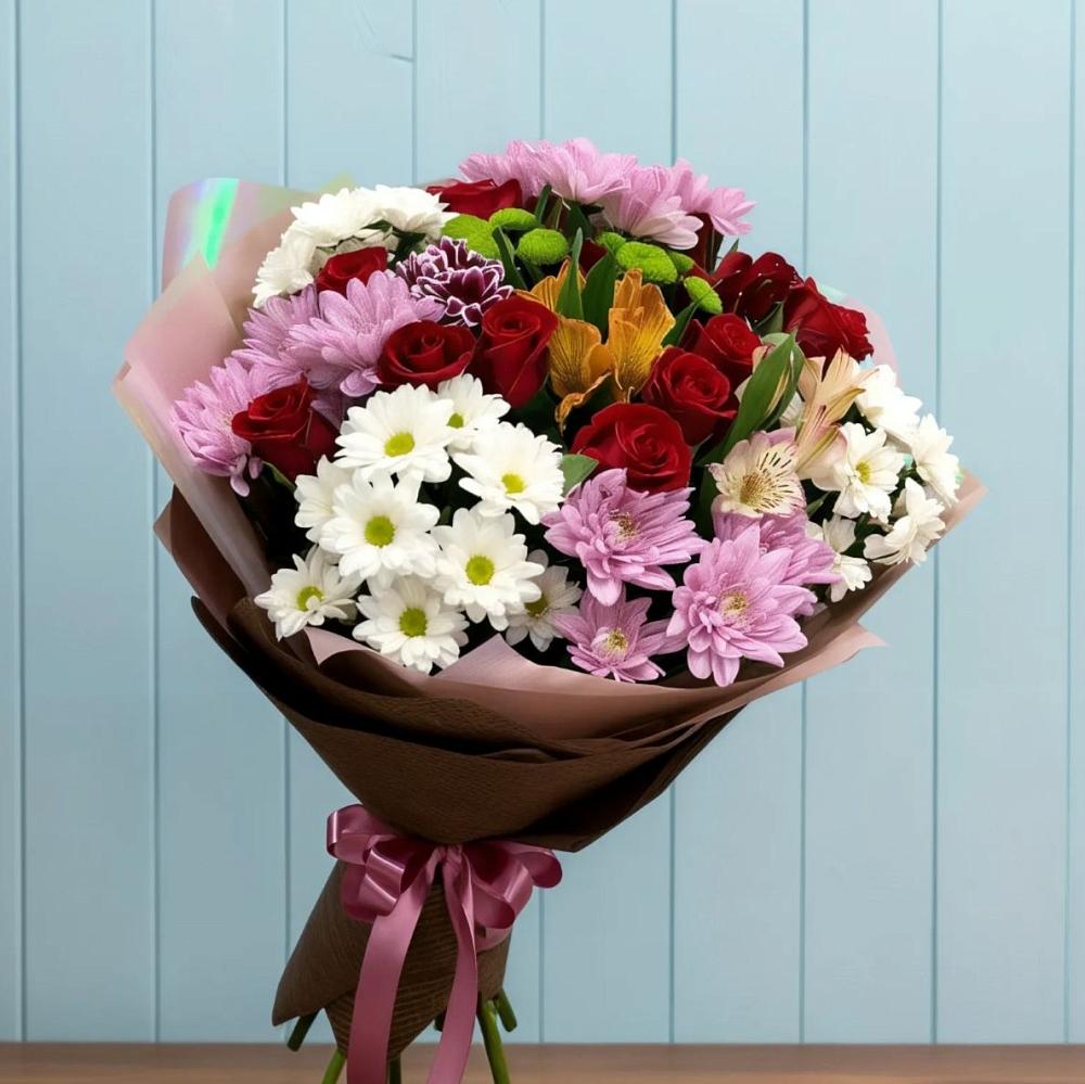 Букет цветов из: Розы, Хризантемы и Альстромерии в Краснофлотском